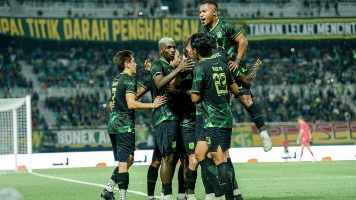 Persebaya Siap Bangkit di Laga Kontra PSM Makassar