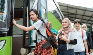 Program Mudik Gratis, Jakarta DPRD Surabaya, Transportasi Umum
