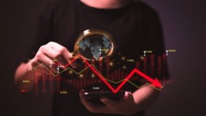 IHSG Alami Penurunan Signifikan, Kembali ke Level 8.298