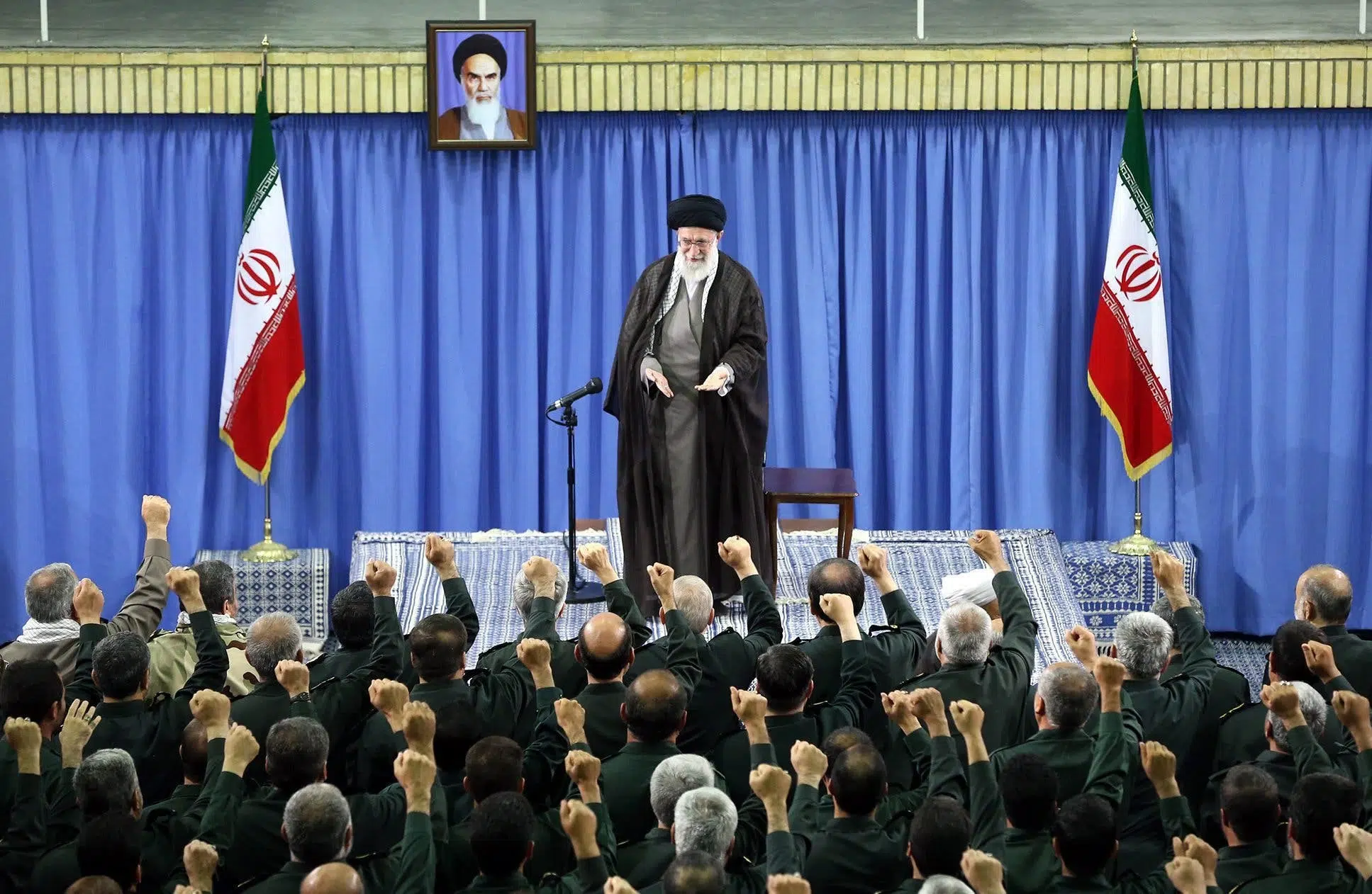 20IRAN superJumbo