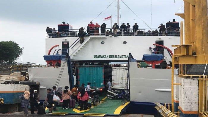 Jadwal Kapal RoRo dari Pelabuhan Telaga Punggur untuk Perjalanan ke Berbagai Daerah di Kepulauan Riau 1 Jadwal Kapal RoRo dari Pelabuhan Telaga Punggur untuk Perjalanan ke Berbagai Daerah di Kepulauan Riau