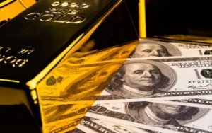 Perkembangan Harga Emas Dunia yang Menurun Drastis di Bawah USD 5.000 per Troy Ons