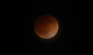 NTB, Gerhana bulan total