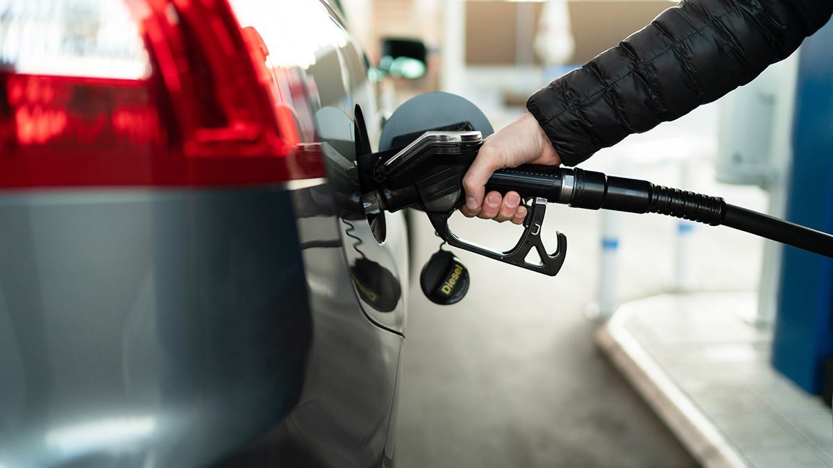 Dampak Kenaikan Harga BBM pada Sektor Industri dan Logistik