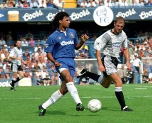 Ruud Gullit Kritik Pedas Legenda Sepak Bola terhadap Pertandingan Arsenal vs Chelsea