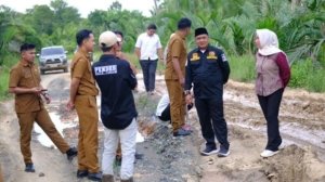 Penanganan Jalan Lintas Timur yang Rusak Parah di Kotabaru