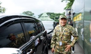 Bupati Subandi saat retret di magelang