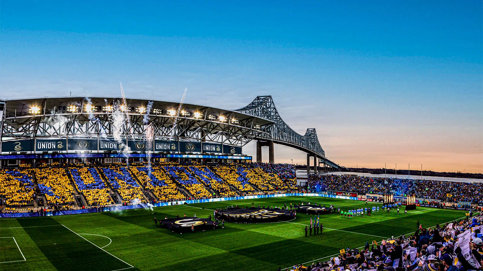 América , Juárez