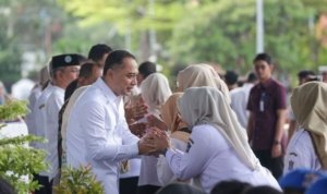 Surabaya , Pemkot, urbanisasi