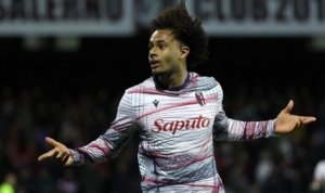 GRbPFGWW0AEirfv.jpg Joshua Zirkzee, Manchester United