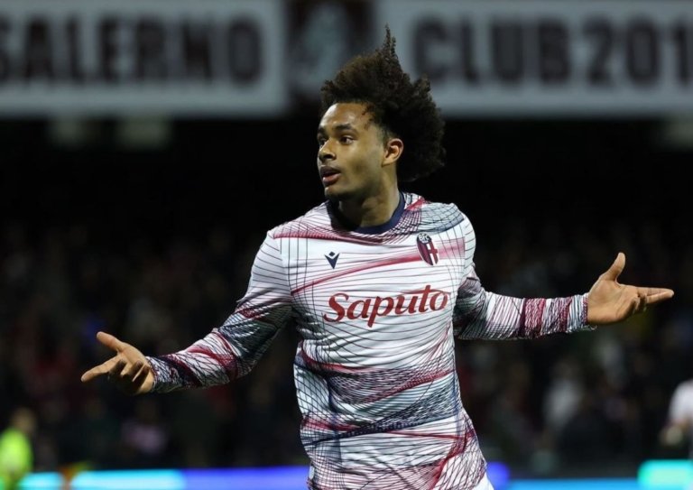 Joshua Zirkzee, Manchester United