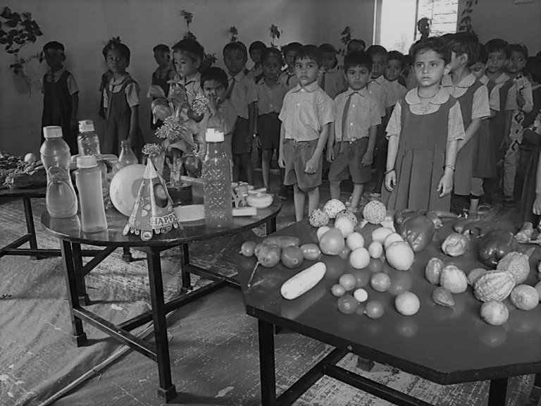 DPRD Surabaya, Beasiswa ,PAUD ,TK,