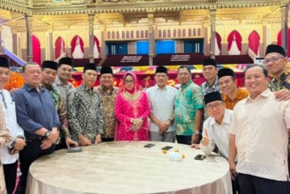 Unggahan Sekda Sidoarjo Picu Perdebatan, Pengamat Singgung Batas Peran Pejabat Birokrasi