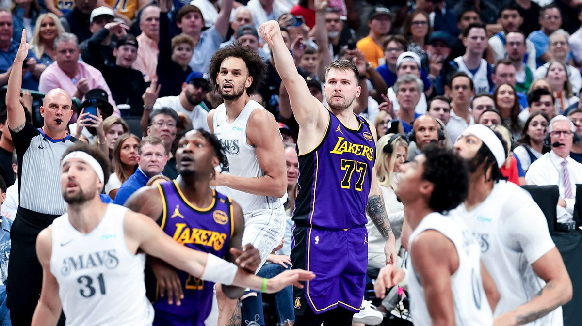 Luka Doncic Bawa Lakers Menang Dramatis Lawan Rockets