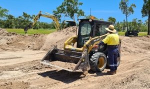 RIIMPO318F Conduct civil construction skid steer loader operations 4