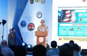 Perkuat Kebijakan Berbasis Data, Wakapolri Komjen Pol. Dedi Prasetyo Rilis Dua Buku