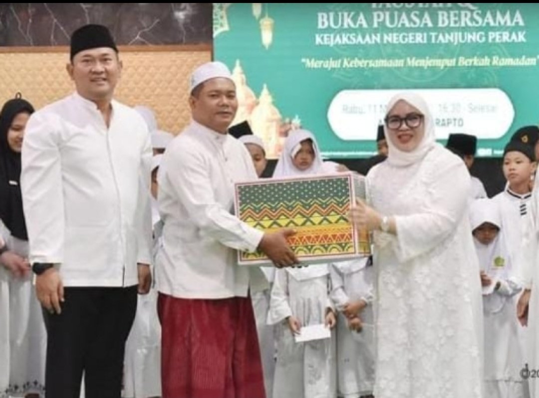 Bangun Kebersamaan di Bulan Suci, Kejari Tanjung Perak Adakan Tausiyah dan Buka Bersama