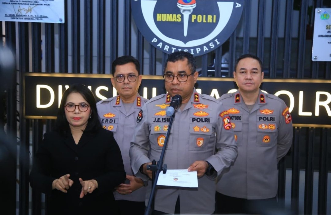 Polri Selidiki Dugaan Kasus Penyiraman Air Keras terhadap Aktivis Kontras* 1 Polri Selidiki Dugaan Kasus Penyiraman Air Keras terhadap Aktivis Kontras*