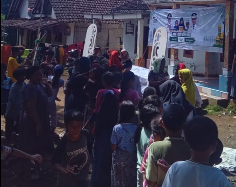MAKI Bangsalsari Tebar Kebaikan, Santuni Anak Yatim dan Lansia Kurang Mampu