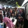 Puncak Arus Mudik, Stasiun Gubeng dan Pasarturi Dipadati Penumpang