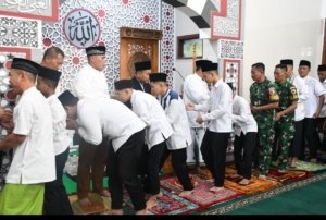 Kebersamaan Keluarga Besar Korem 081/DSJ di Hari yang Fitri