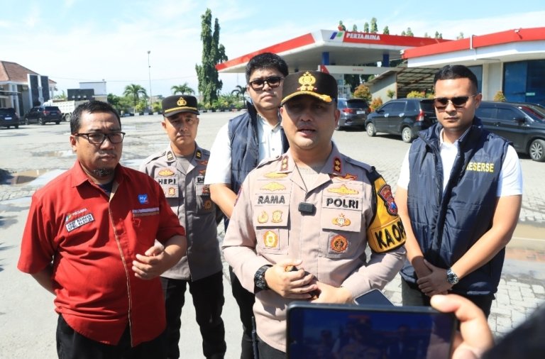 Polres Gresik Pantau SPBU Pastikan Stok Aman di Libur Lebaran
