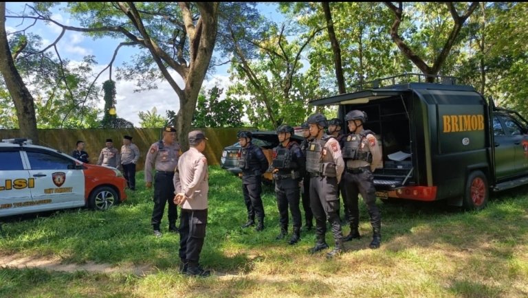 Polres Tulungagung Musnahkan 22 Kg Bahan Peledak dan Ratusan Petasan