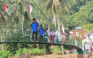 Jadi Akses Vital Warga, Jembatan Perintis Garuda di Wilayah Korem 081/DSJ Berlanjut