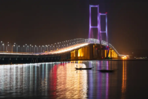 Warung Remang-remang ,Kawasan Suramadu , DPRD Surabaya