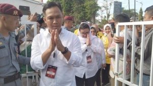 Kasus OTT Bupati Cilacap: KPK Periksa Pejabat Terkait Dugaan Korupsi Proyek