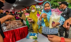 Komisi B DPRD Surabaya, Pasar Murah