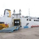 ilustrasi kapal pt pelni bersandar di pelabuhan semayang balikpapan