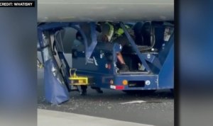 lga worker pinned 5p vo wcbs4oxb hi res still 1