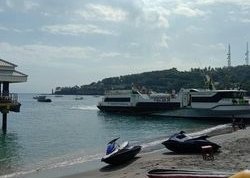 pantai-senggigi-lombok-barat-ntb-masuk-rute-kapal-cepat-bali-lombok_43.jpeg pantai senggigi lombok barat ntb masuk rute kapal cepat bali lombok 43