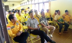 pendidikan politik oleh kader partai Golkar