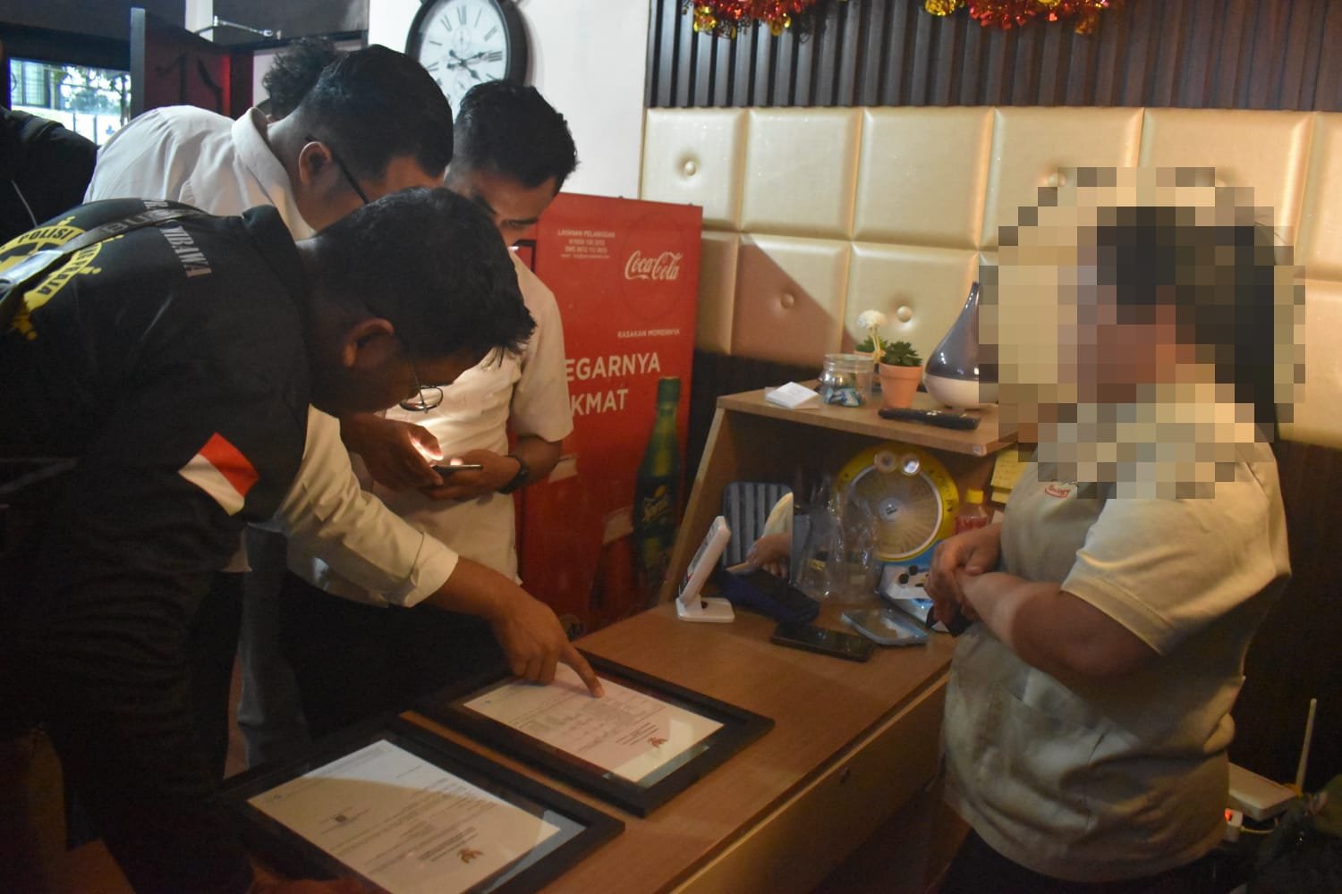 Bandel di Bulan Suci, Satpol PP Surabaya Pergoki Biliar dan Panti Pijat Masih Beroperasi