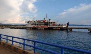 penyeberangan-rute-Kolaka-Bajoe-pelabuhan-Ferry-Kolaka.jpg Jadwal dan Tarif Kapal Ferry Rute Bajoe-Kolaka