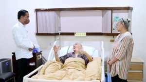 Try Sutrisno Meninggal, Didik J. Rachbini: RI Kehilangan Lagi Tokoh Nasional