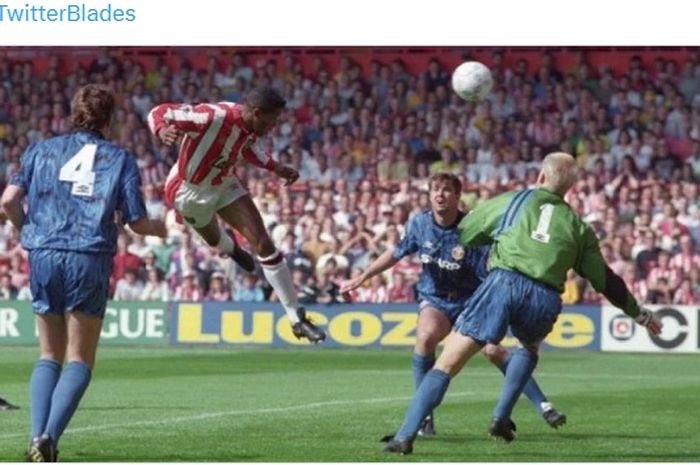 Oxford United, Blackburn Rovers