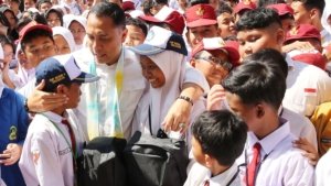 Kebijakan Jam Malam Berdampak Positif pada Penurunan Kenakalan Remaja di Surabaya