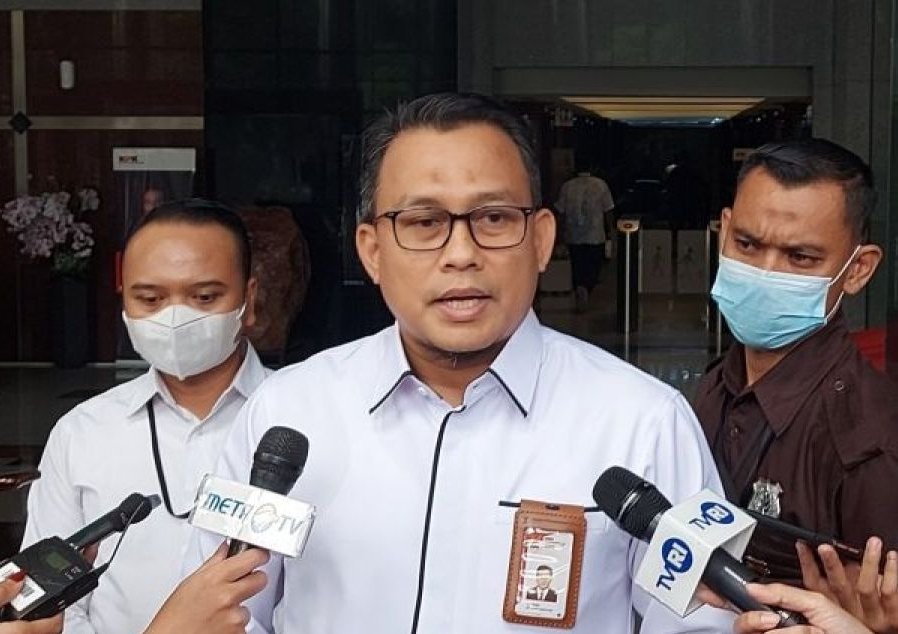 Penyidik KPK Temukan Uang Ratusan Juta di Tempat Pribadi Tokoh Politik 1 KPK , Wakil Ketua DPRD Jawa Barat