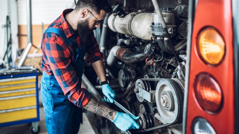 Kondisi Transportasi Umum di Surabaya Mengkhawatirkan, Masyarakat Minta Perbaikan Serius