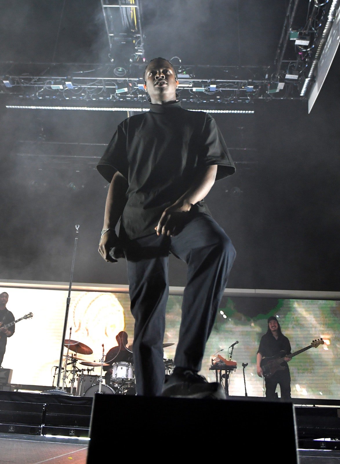 Musikus Muda yang Pernah Sebabkan Kemacetan di Vancouver Kembali dengan Konser Besar