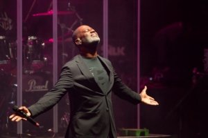 Kasus Hukum Brian McKnight: Persoalan Keluarga dan Reputasi