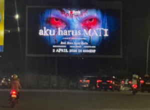 DPRD Surabaya, Iklan, Film Horor