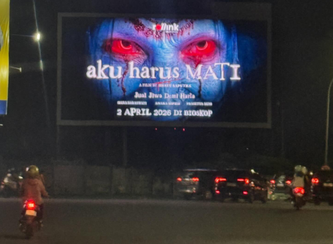 DPRD Surabaya, Iklan, Film Horor