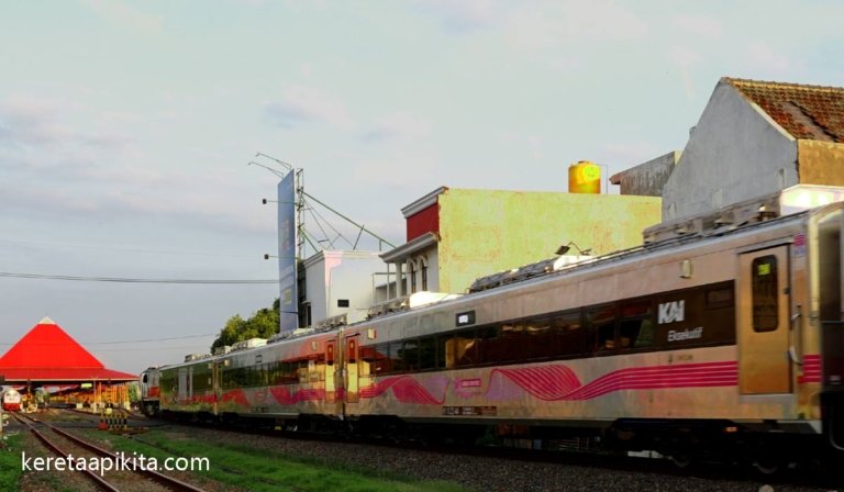Kecelakaan Kereta Api di Bekasi Timur: 15 Korban Tewas dan Ratusan Luka-Luka