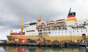Kapal-Motor-KM-Gunung-Dempo-sandar-di-Pelabuhan-Manokwari.jpg Kapal Motor KM Gunung Dempo sandar di Pelabuhan Manokwari 1