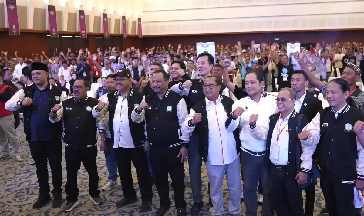 Armuji, Domino, Surabaya