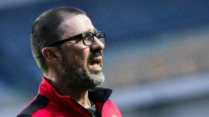 Pelatih Persik Kediri Kritik Penyelenggaraan Laga Akibat Keputusan Wasit